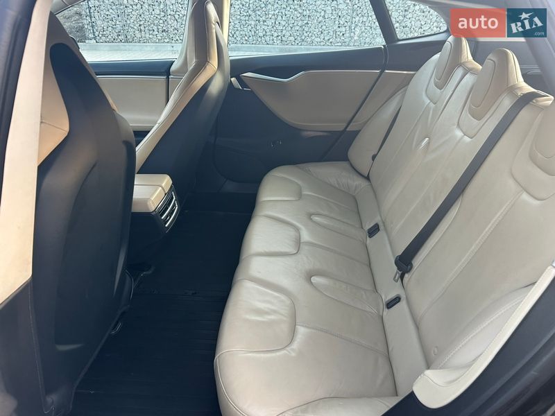 Ліфтбек Tesla Model S 2013 в Ірпені фото 7 Ліфтбек Tesla Model S 2013 в Ірпені