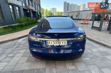 Ліфтбек Tesla Model S 2016 в Києві