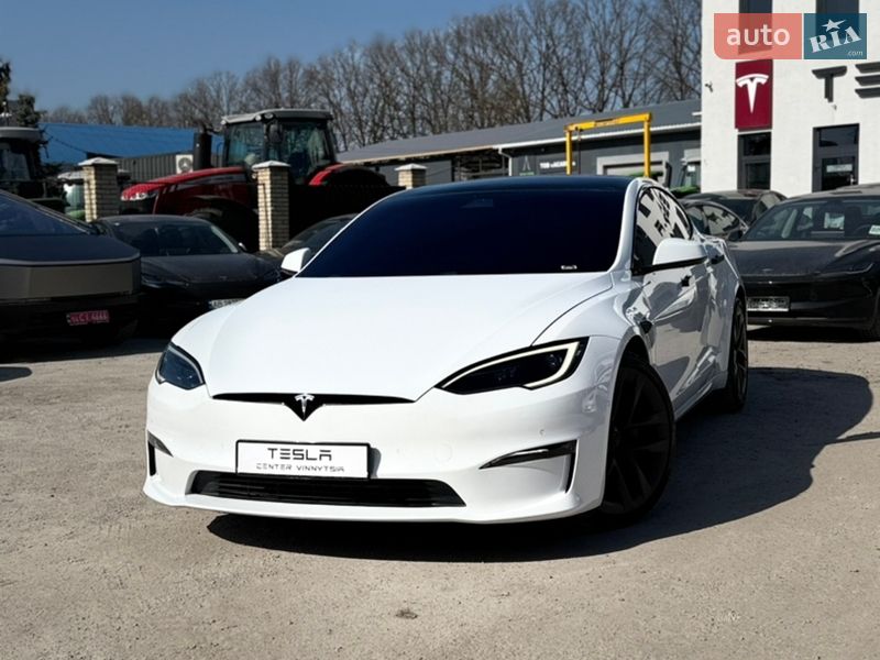 Ліфтбек Tesla Model S 2022 в Вінниці