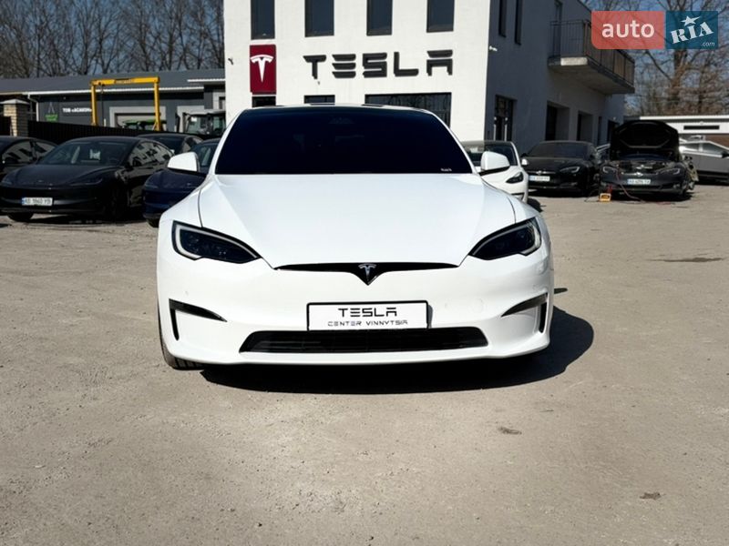 Ліфтбек Tesla Model S 2022 в Вінниці