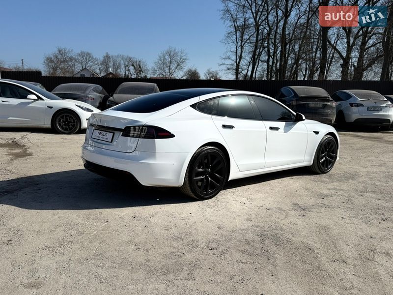 Ліфтбек Tesla Model S 2022 в Вінниці