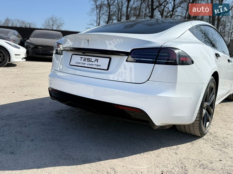 Ліфтбек Tesla Model S 2022 в Вінниці