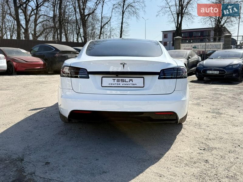 Ліфтбек Tesla Model S 2022 в Вінниці