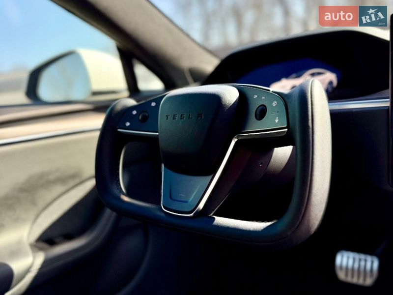Ліфтбек Tesla Model S 2022 в Вінниці