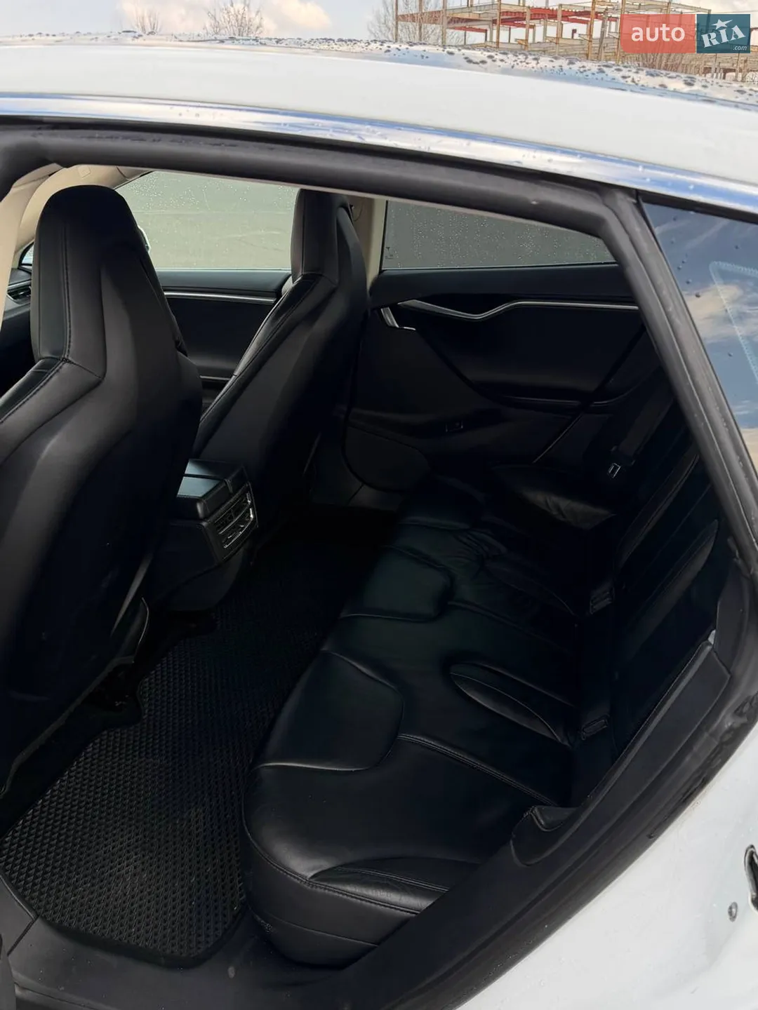2013 Tesla Model S - мініатюра 11