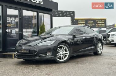 Ліфтбек Tesla Model S 2014 в Харкові