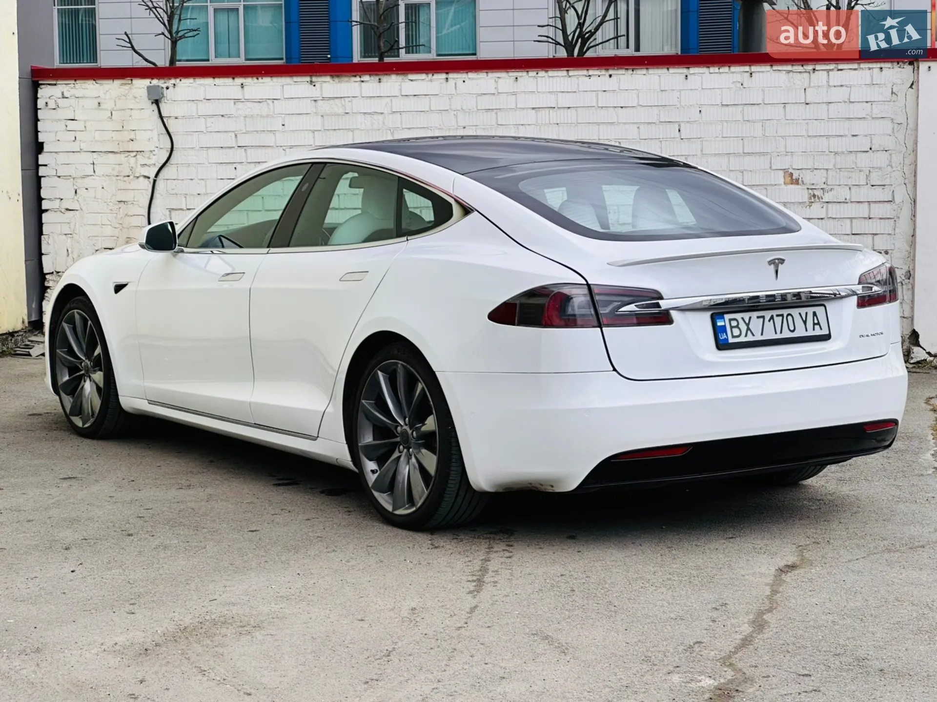 2019 Tesla Model S - мініатюра 10