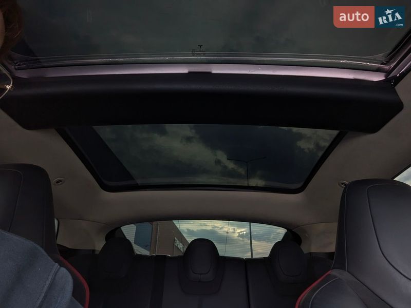 Лифтбек Tesla Model S 2013 в Львове фото 19 Лифтбек Tesla Model S 2013 в Львове