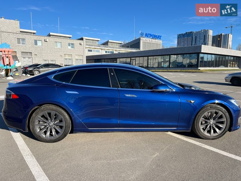Ліфтбек Tesla Model S 2017 в Києві фото 2 Ліфтбек Tesla Model S 2017 в Києві
