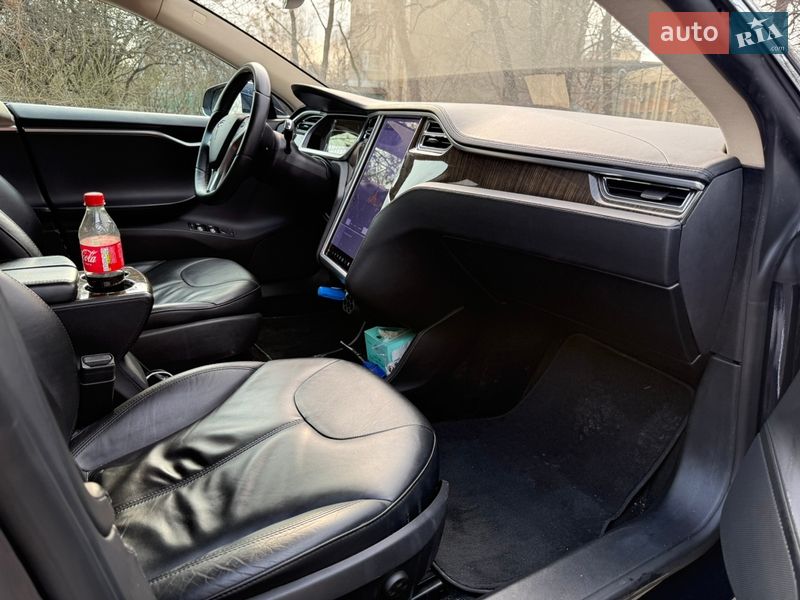 Ліфтбек Tesla Model S 2013 в Києві фото 14 Ліфтбек Tesla Model S 2013 в Києві