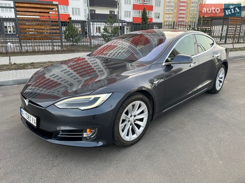 Ліфтбек Tesla Model S 2017 в Києві фото 2 Ліфтбек Tesla Model S 2017 в Києві