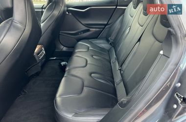 Лифтбек Tesla Model S 2017 в Киеве