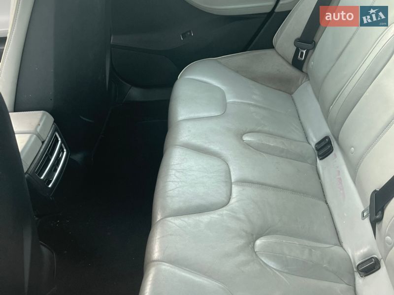Лифтбек Tesla Model S 2013 в Львове фото 9 Лифтбек Tesla Model S 2013 в Львове