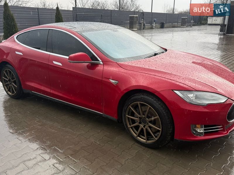 Ліфтбек Tesla Model S 2013 в Умані фото 4 Ліфтбек Tesla Model S 2013 в Умані