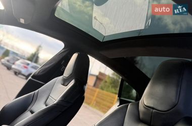 Лифтбек Tesla Model S 2015 в Александрие