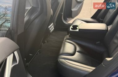 Лифтбек Tesla Model S 2015 в Александрие