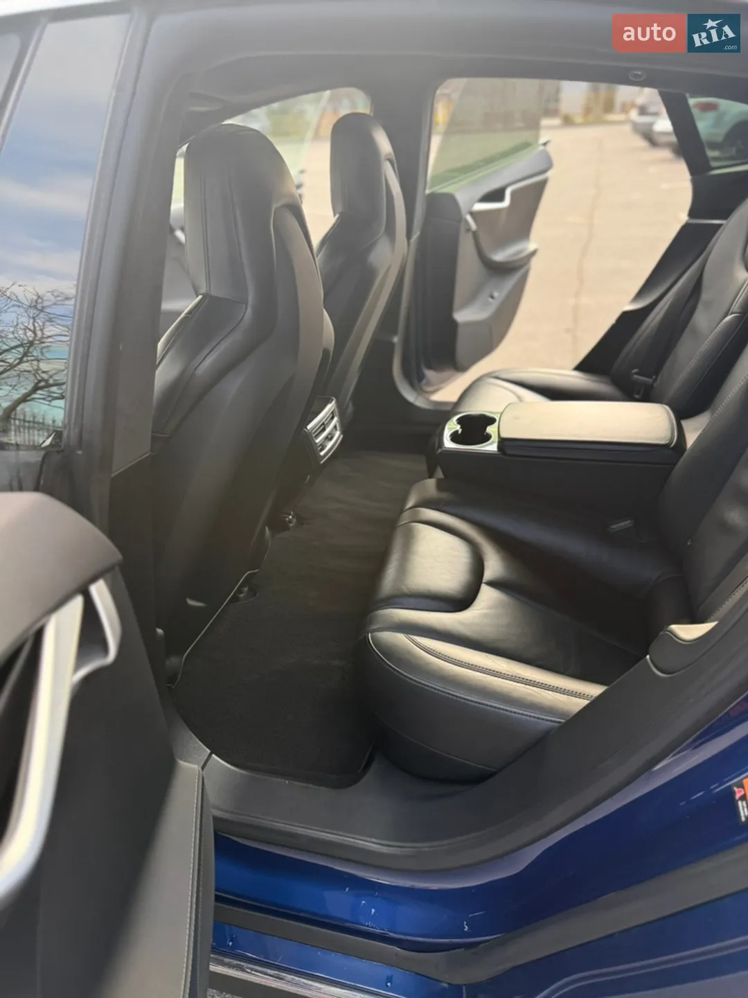 2015 Tesla Model S - мініатюра 15