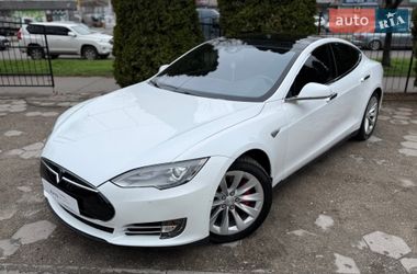 Лифтбек Tesla Model S 2015 в Одессе