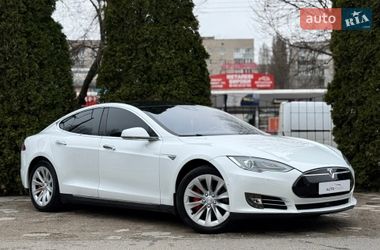 Лифтбек Tesla Model S 2015 в Одессе