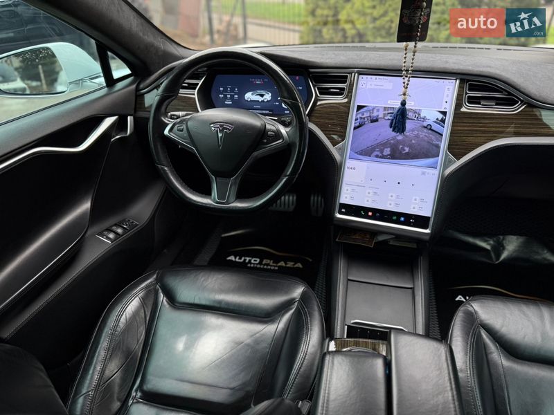 Лифтбек Tesla Model S 2015 в Одессе