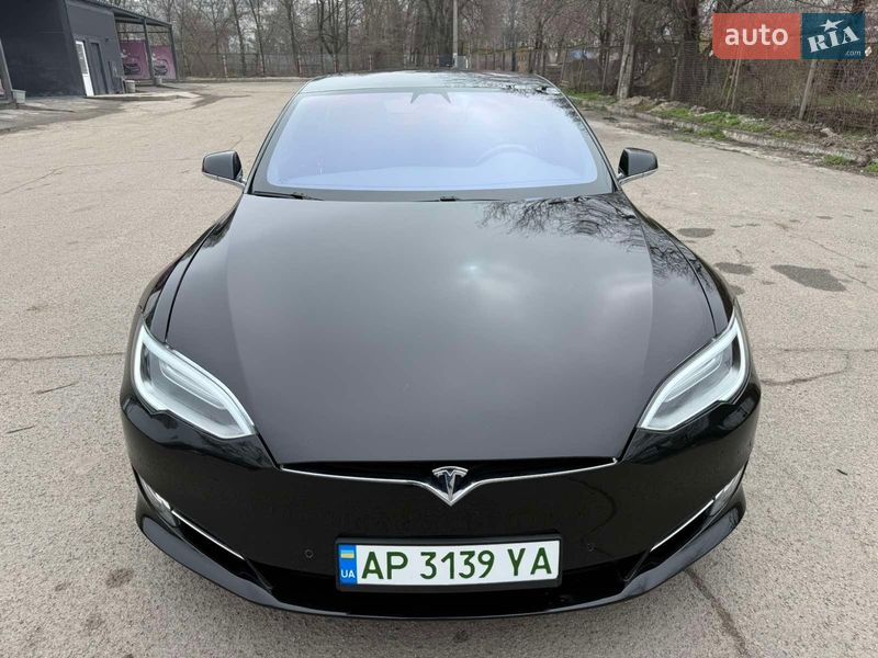 Лифтбек Tesla Model S 2017 в Запорожье фото 2 Лифтбек Tesla Model S 2017 в Запорожье