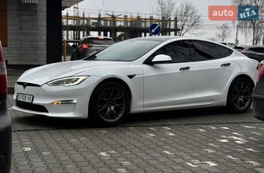 Лифтбек Tesla Model S 2022 в Черновцах