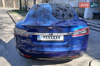 Ліфтбек Tesla Model S 2017 в Кропивницькому