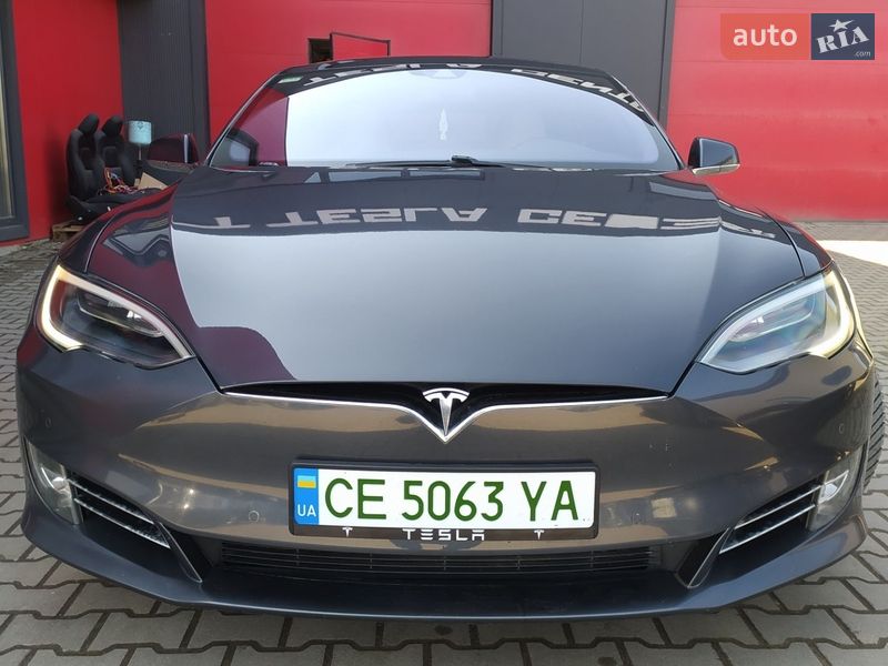 Ліфтбек Tesla Model S 2016 в Чернівцях фото 26 Ліфтбек Tesla Model S 2016 в Чернівцях