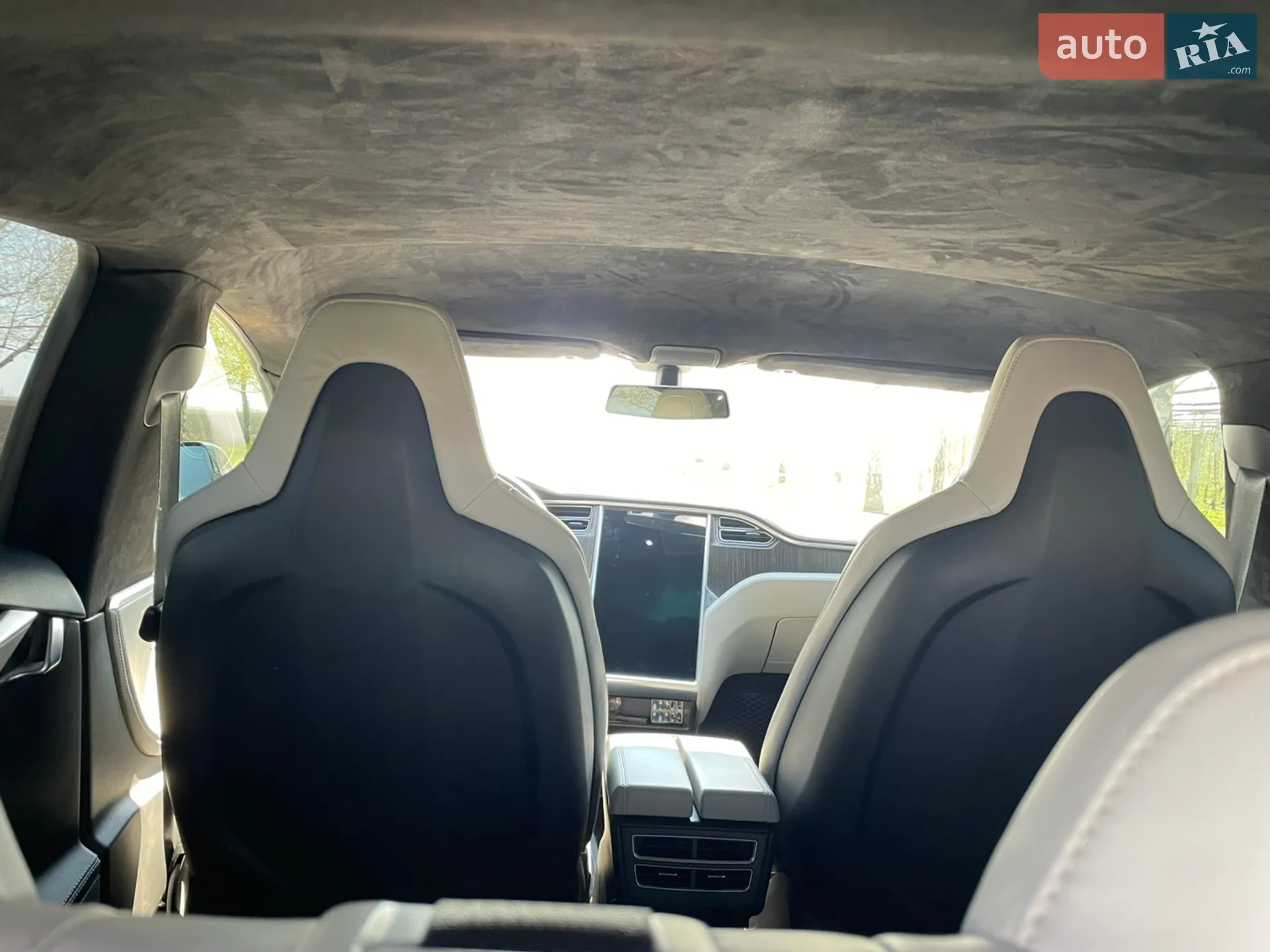 2014 Tesla Model S - мініатюра 11