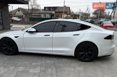 Лифтбек Tesla Model S 2022 в Виннице