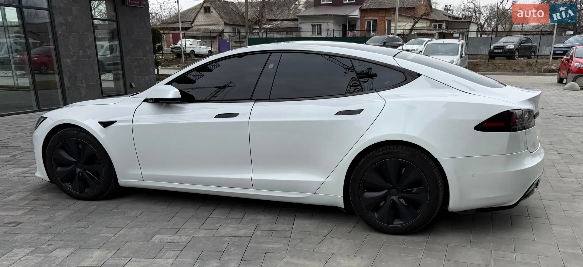 2022 Tesla Model S - мініатюра 11