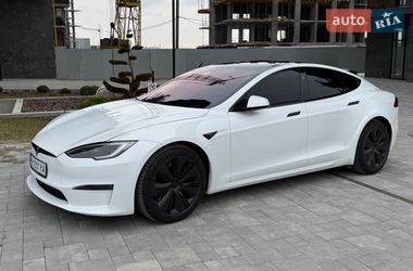 Лифтбек Tesla Model S 2022 в Виннице
