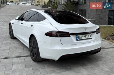 Лифтбек Tesla Model S 2022 в Виннице