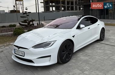 Лифтбек Tesla Model S 2022 в Виннице