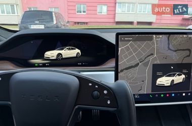 Лифтбек Tesla Model S 2022 в Виннице