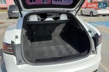 Лифтбек Tesla Model S 2022 в Виннице