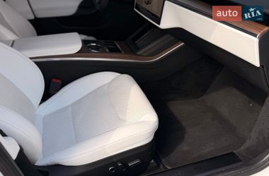 Лифтбек Tesla Model S 2022 в Виннице