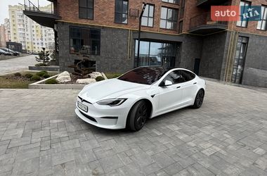 Лифтбек Tesla Model S 2022 в Виннице