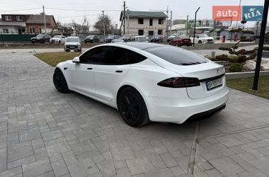Лифтбек Tesla Model S 2022 в Виннице
