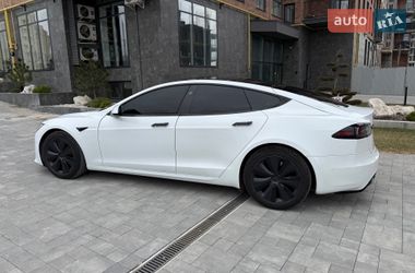 Лифтбек Tesla Model S 2022 в Виннице