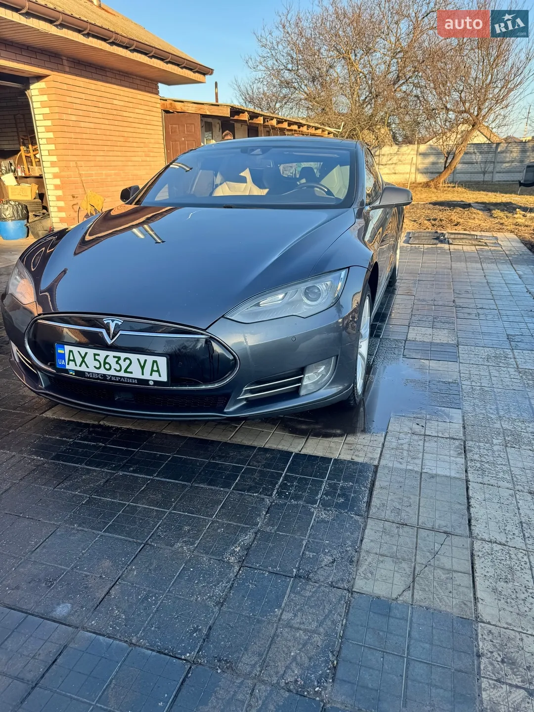 2015 Tesla Model S - мініатюра 2