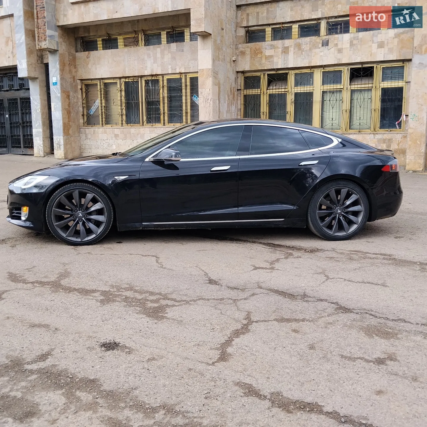 2016 Tesla Model S - мініатюра 21