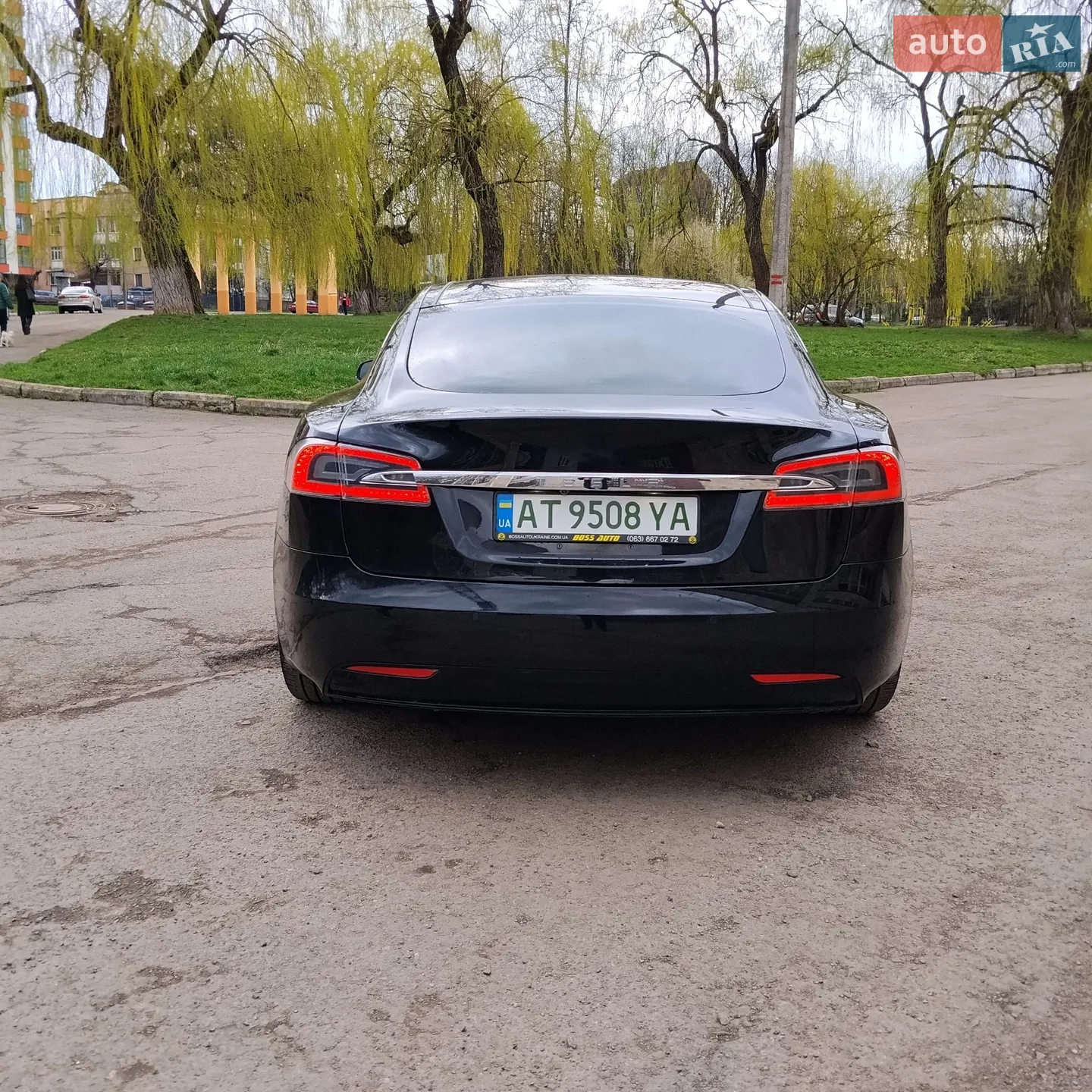 2016 Tesla Model S - мініатюра 24