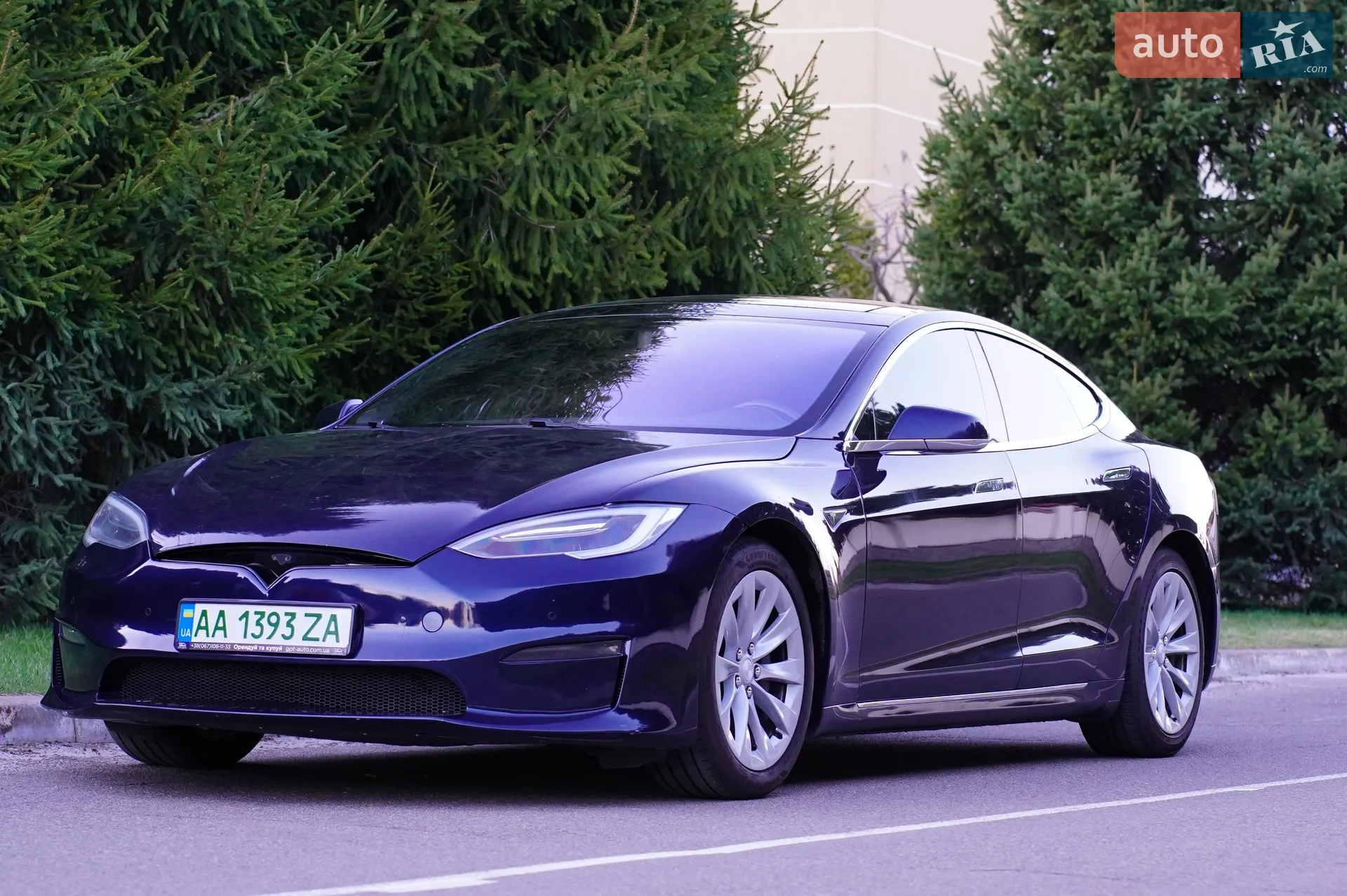 2014 Tesla Model S - мініатюра 2