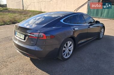 Лифтбек Tesla Model S 2015 в Одессе