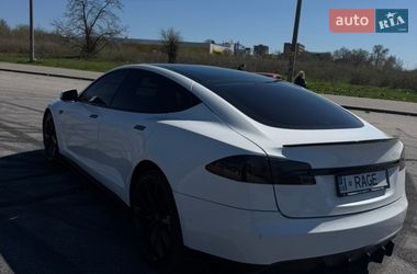 Лифтбек Tesla Model S 2015 в Запорожье