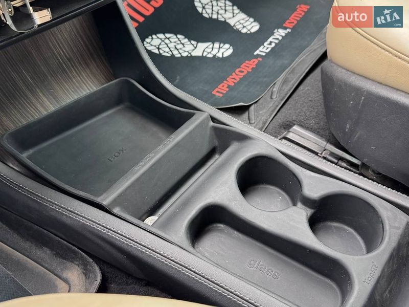 Ліфтбек Tesla Model S 2015 в Вінниці фото 19 Ліфтбек Tesla Model S 2015 в Вінниці