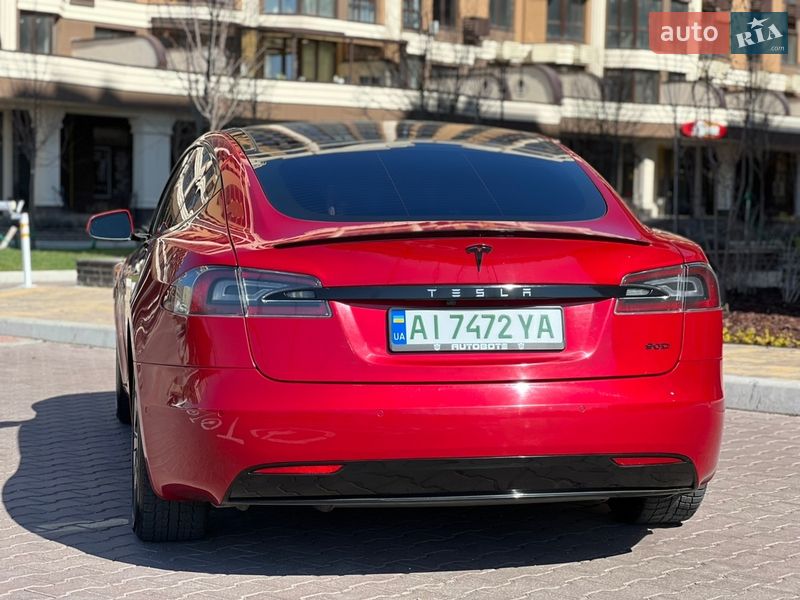 Ліфтбек Tesla Model S 2016 в Софіївській Борщагівці фото 14 Ліфтбек Tesla Model S 2016 в Софіївській Борщагівці