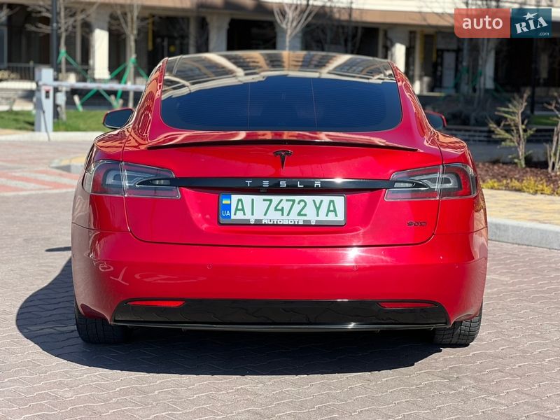 Ліфтбек Tesla Model S 2016 в Софіївській Борщагівці фото 13 Ліфтбек Tesla Model S 2016 в Софіївській Борщагівці