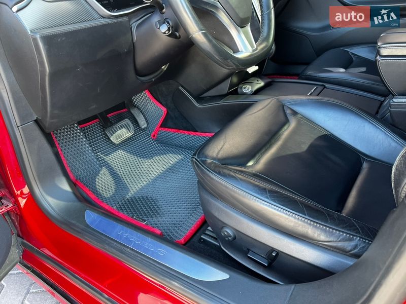 Ліфтбек Tesla Model S 2016 в Софіївській Борщагівці фото 20 Ліфтбек Tesla Model S 2016 в Софіївській Борщагівці